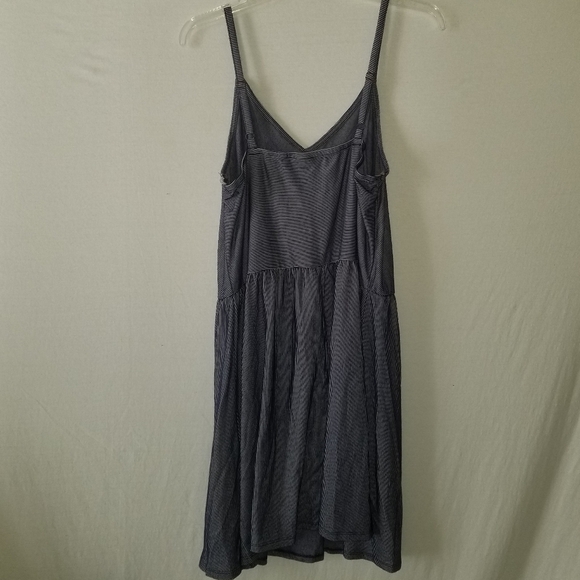 Universal Thread sundress - Picture 2 of 4